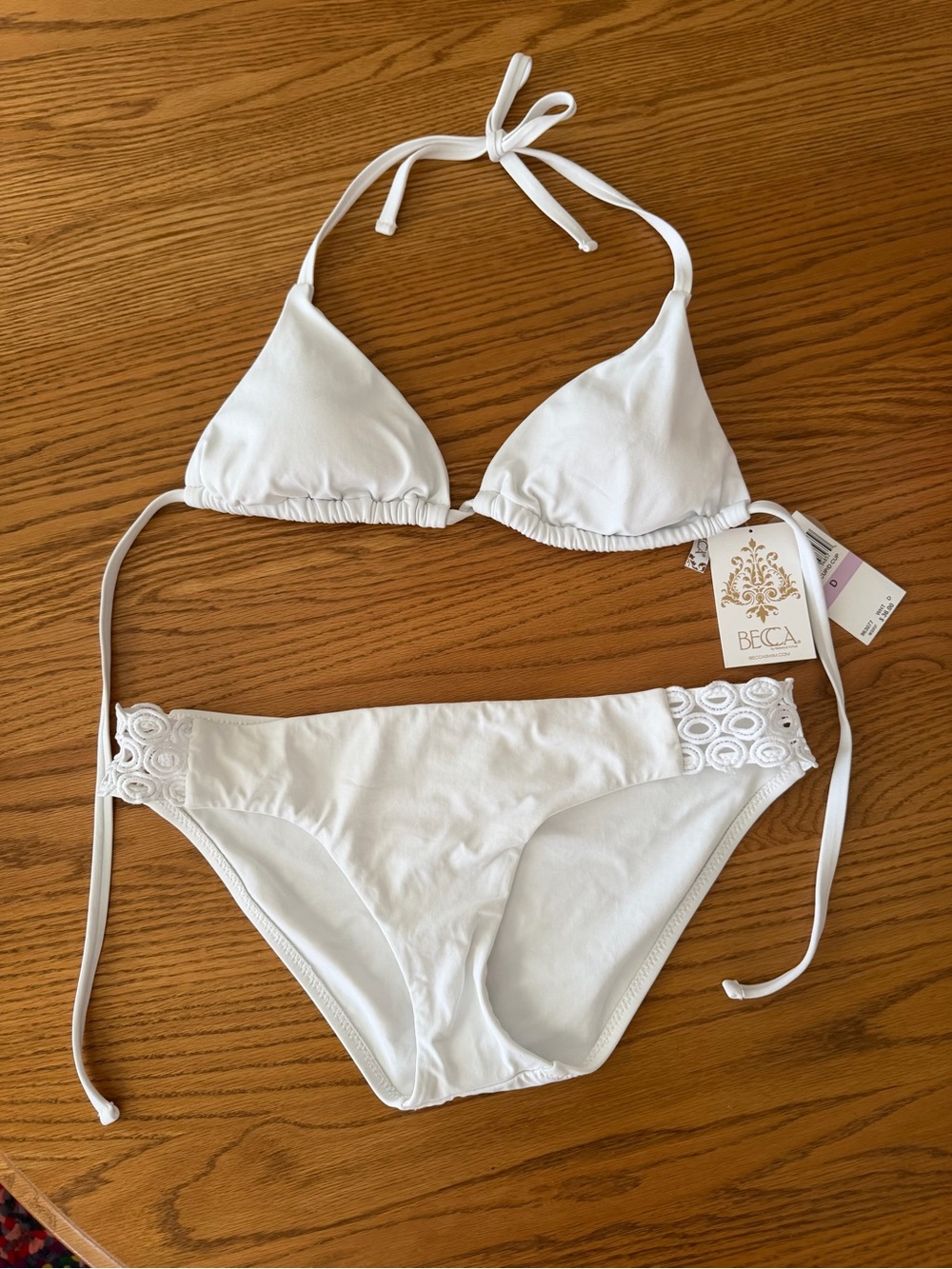 NWT BECCA White Ruched Triangle Bikini Top